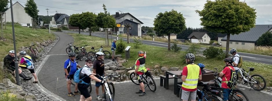 Junge Baachwätz erkunden den Nister-Radweg von Willingen nach Nisterbrück