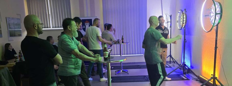 Das war Neverins zweites Dartturnier