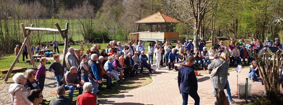 Spielplatzeinweihung Trienz