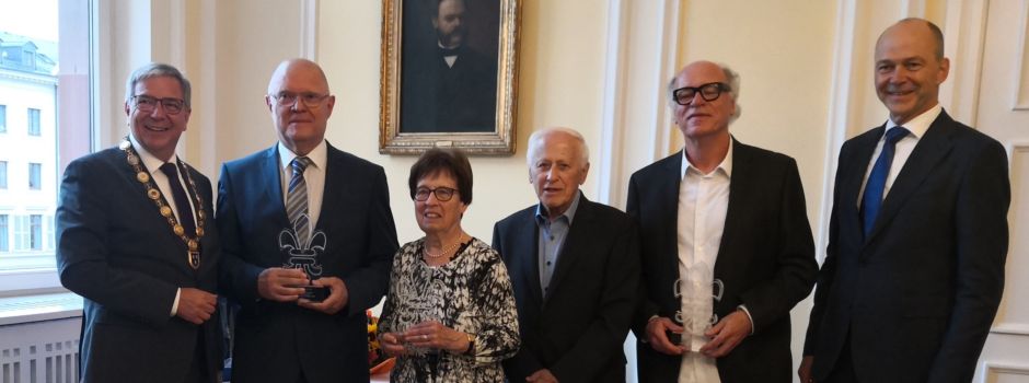 Wiesbadener für „herausragende Verdienste“ ausgezeichnet