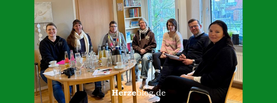 Herzeblog organisiert Runden Tisch: Raphael Tigges diskutiert mit Kitaleitungen der Gemeinde über KiBiz-Reform