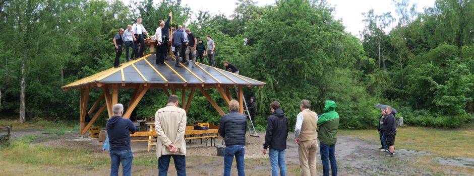 Neuer Pavillon für Grillplatz