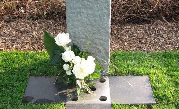 Kommunaler Friedhof in Herzebrock-Clarholz bietet pflegefreie Grabstätten