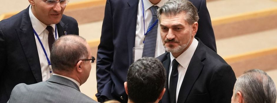 Trotz Protesten: Neuer Präsident in Georgien gewählt