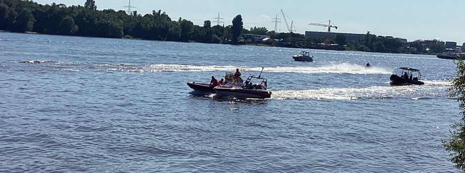 Rheinrettung: Manövrierunfähiges Boot zwischen Mainz und Wiesbaden