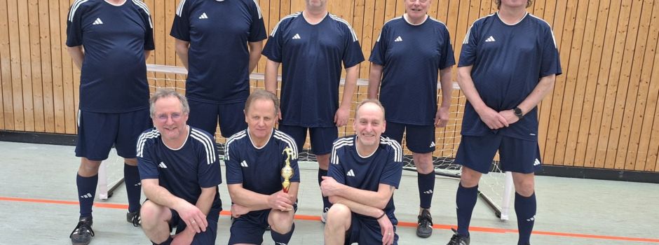 Spielberichte: Walking Football - Damenfußball - Tischtennis