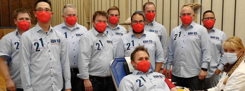 Knochenbrecher Niederkassel: Prinzengefolge spendet Blut