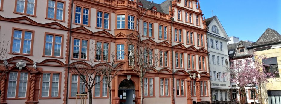 Stadt Mainz kündigt an: Bäume auf Liebfrauenplatz werden gefällt