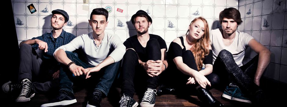 Neue Wege & Alte Stärken - So klingt „Wayfarers“ von Rebels of the Jukebox