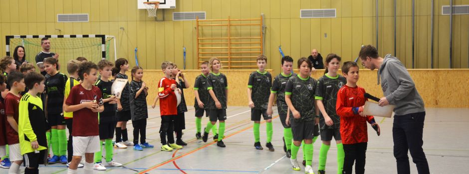 Kleine Fußballer zeigen ihr Können