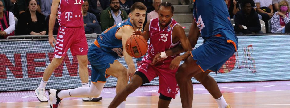 Telekom Baskets Bonn: Sieg in letzter Sekunde