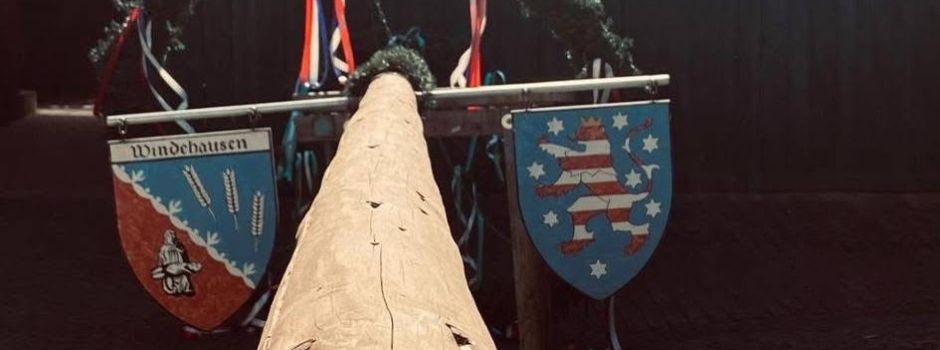 Zwei Mädchen starten Flohmarkt für den guten Zweck