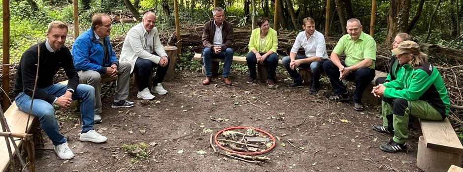 CSU-Stadtratsfraktion besichtigt Waldkindergarten in Schnaittenbach