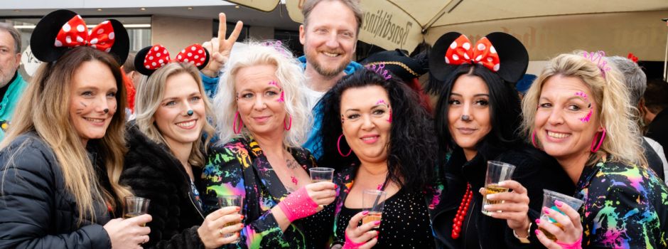 Schwerdonnerstag 2025 in Koblenz: Die schönsten Karnevalsbilder des Tages