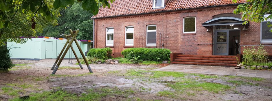 Container-Klassenzimmer der Klasse 1b nimmt Dienst auf