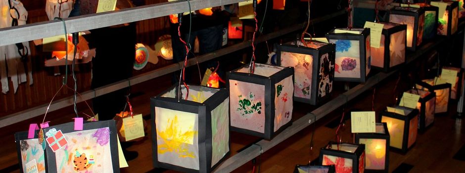 St. Martins Umzug des Kindergarten Villa Kunterbunt Winzeln