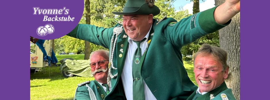 Fotogalerie Sonntag - Heino Pohlmeyer ist neuer Schützenkönig der Schützenbruderschaft Clarholz-Heerde