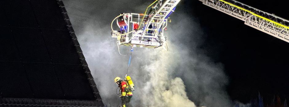 Feuerwehren über Stunden im Einsatz