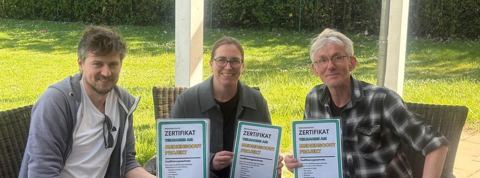 Fünf Jugendliche erhalten Zertifikate für Teilnahme am Medienscouts-Projekt