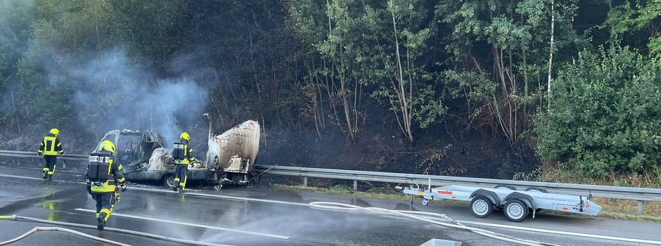 Brennendes Wohnmobil auf A3 bei Wiesbaden löst Waldbrand aus