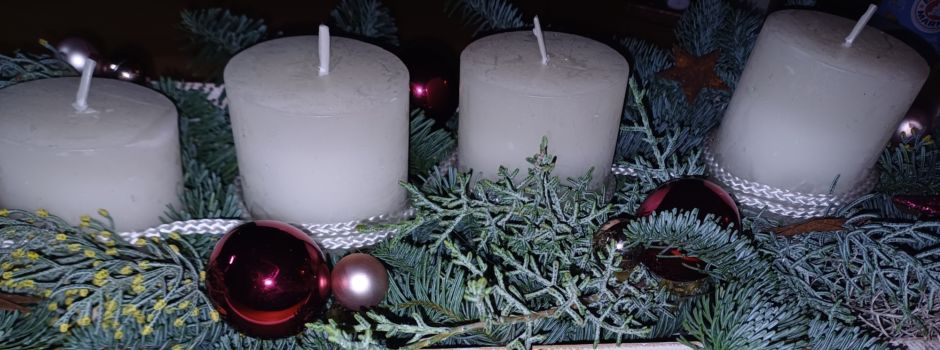 Adventskaffee mit Tombola