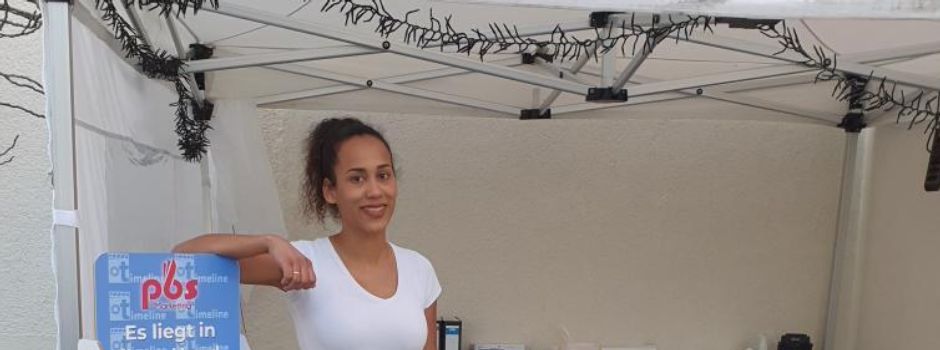 Auch über Ostern: Mombacherin bietet kostenlose Schnelltests an