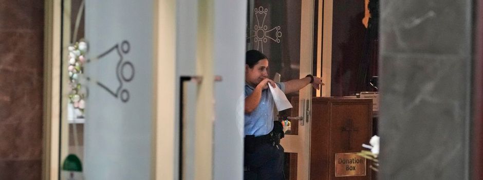 Ausschreitungen nach Terrorangriff auf Bischof in Sydney