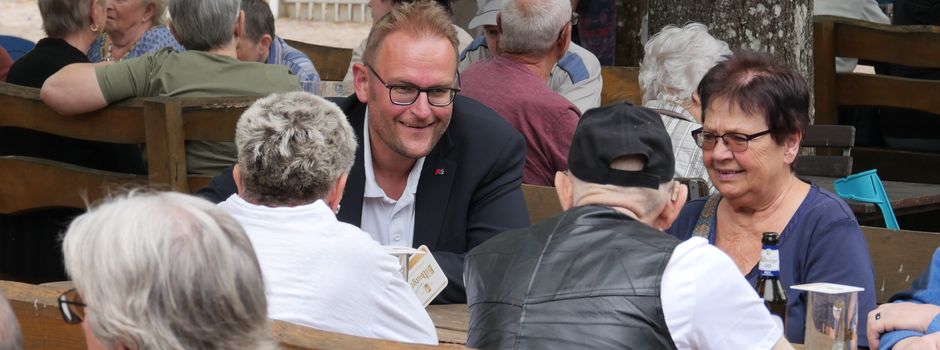 „Netzwerk 60plus“ will von Senioren wissen, wo der Schuh drückt