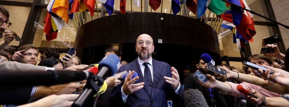 Keine Einigung zu Spitzenposten: Von der Leyen muss warten