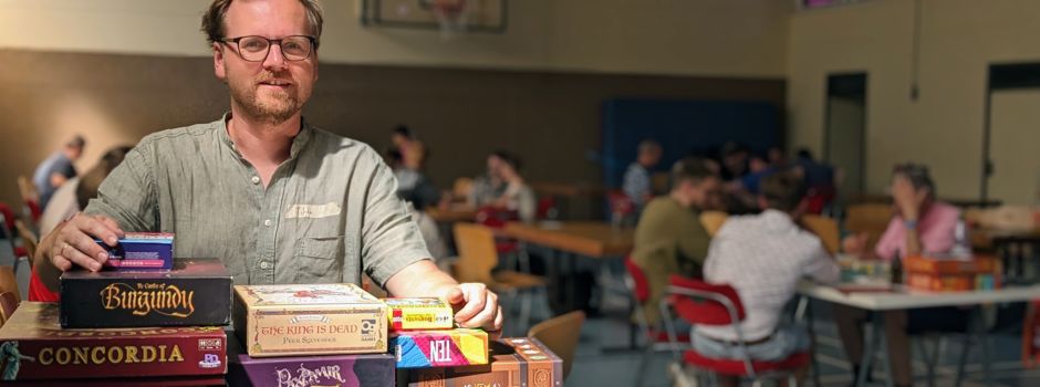 Wiesbadener Verein verschenkt über 150 Gesellschaftsspiele