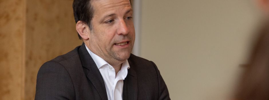 Nino Haase reagiert auf die Bewertung der Merkurist-Leser