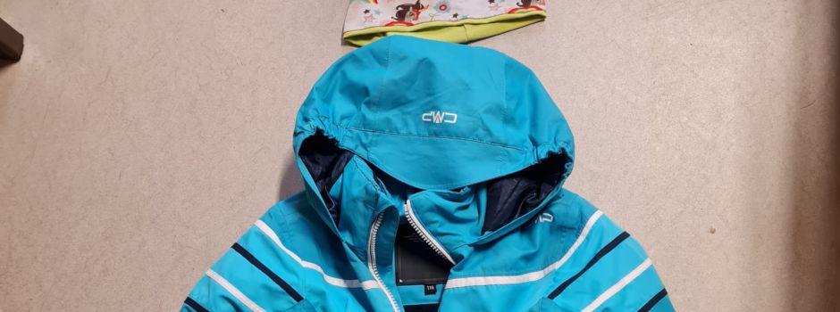 Fundsache Kinderjacke und Mütze