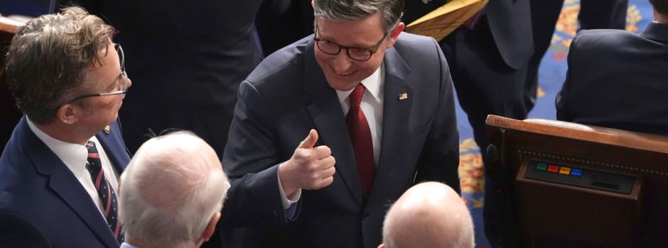 Drama im Kongress: Mike Johnson auf Chefposten wiedergewählt