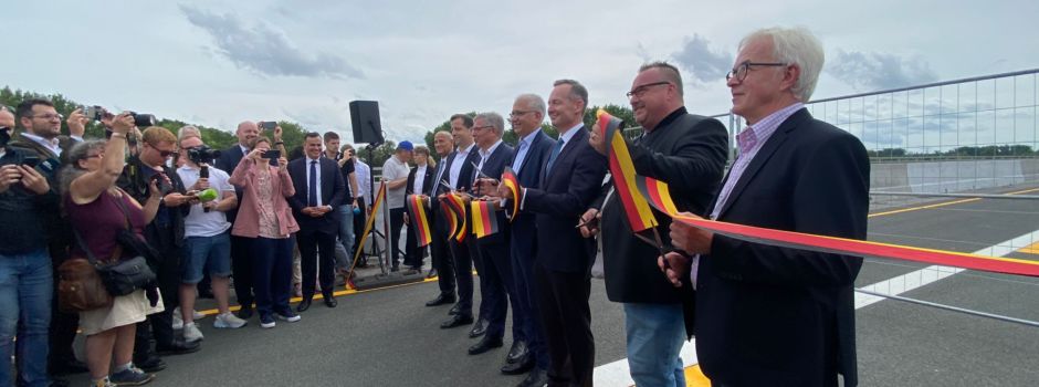 Schiersteiner Brücke symbolisch eröffnet