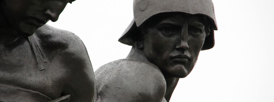 Zentrale Gedenkfeier zum Volkstrauertag 2025