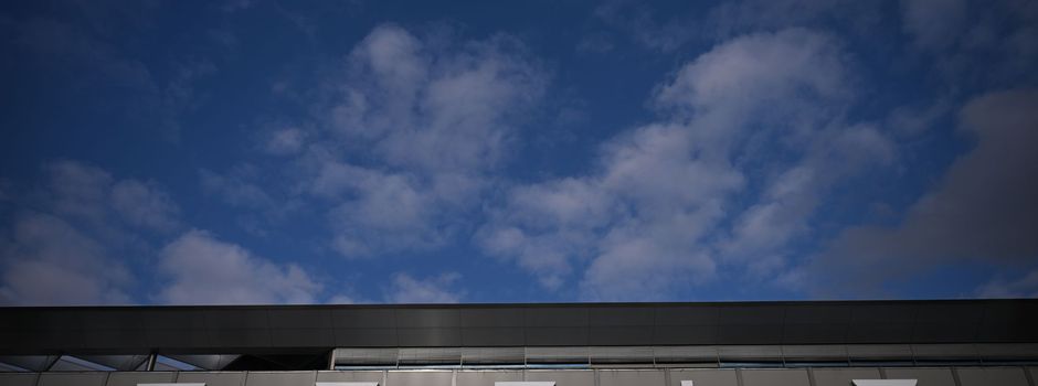 Tesla: Produktion ruht noch bis Ende nächster Woche