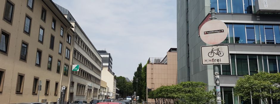 Helfen Einsicht und Geldstrafen bei der Einhaltung von Regeln?