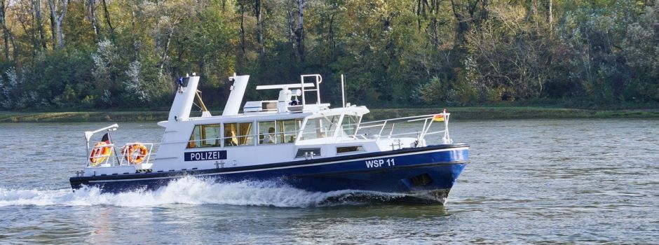 Wiesbadener Polizei kontrolliert Schiffe auf Umweltverschmutzungen