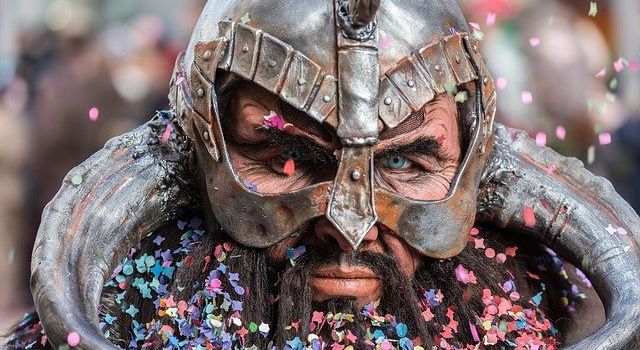 Wo sagt man was? Alaaf? Fasching? Jecken?