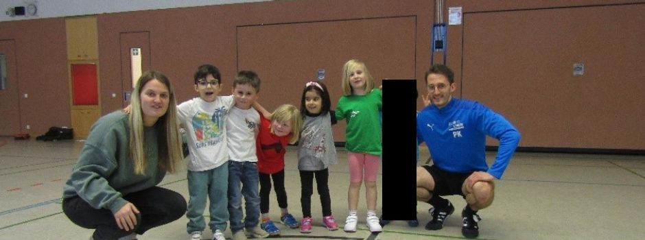 Der „FC Giraffe“ erobert den Lieblingsplatz