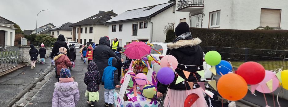 Kleine Jecken ganz groß – Faschingsfreude trotz Regen!