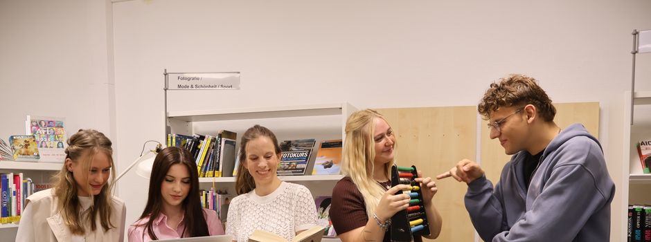Vier neue Gesichter, drei Ausbildungswege, ein gemeinsames Ziel!