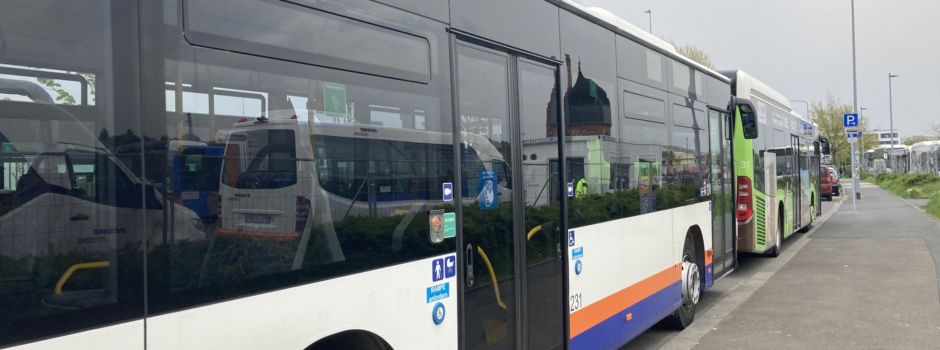 Mann (70) begrapscht Teenie in Wiesbadener Linienbus