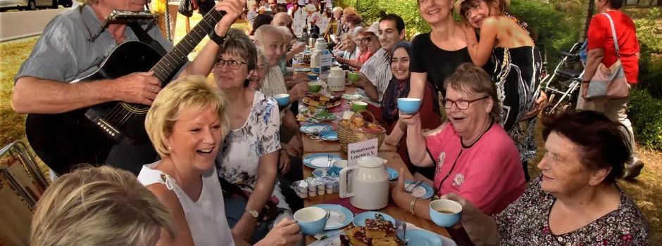 Längste Kaffeetafel im Oderbruch