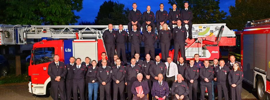 Freiwillige Feuerwehr Niederkassel: Ehrungen und Beförderungen