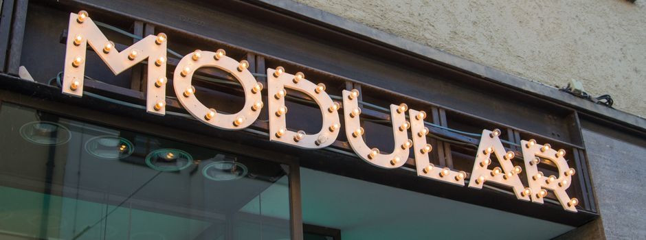 Augsburgs beste Late-Night-Show auf der Suche nach dem Sinn des Lesens