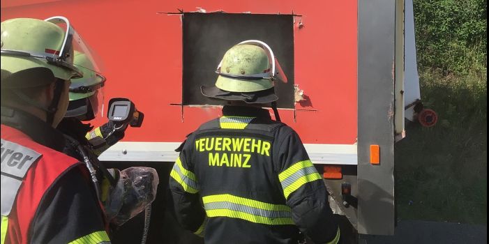 Ärger um Rettungsgasse – Mainzer Feuerwehr wird behindert
