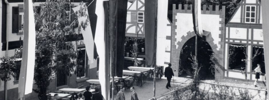 Historisches Bild: Niersteiner Winzerfest in den 50er Jahren