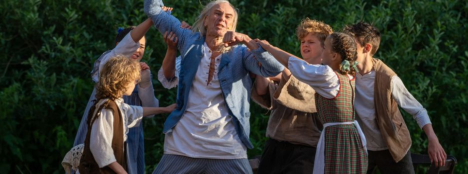 Gelungene Premiere unter freiem Himmel in Born