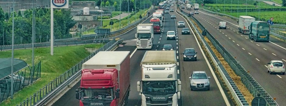 Schwerlastverkehr belastet den Ort – Mitstreiter gesucht